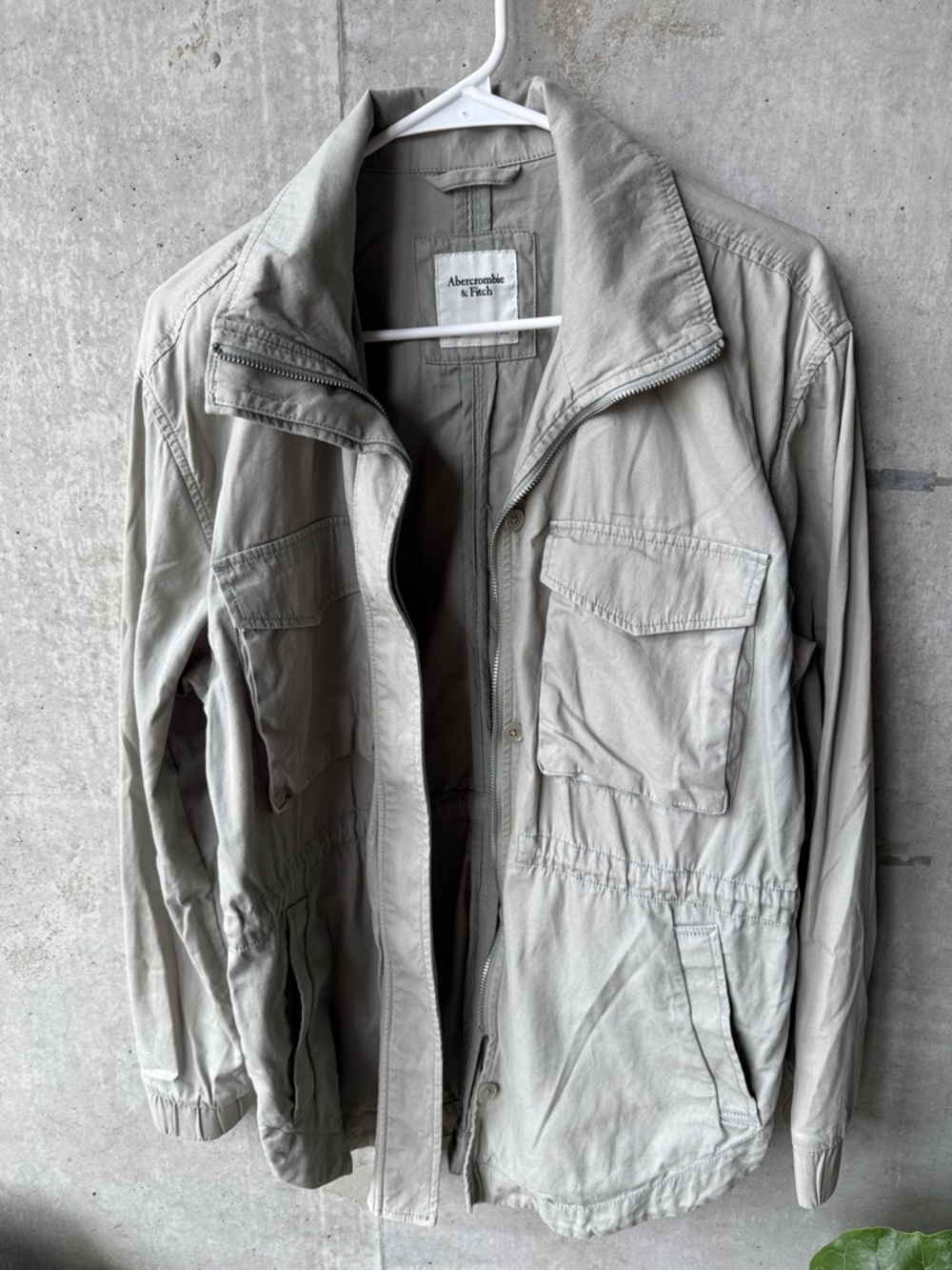 Abercrombie & Fitch Women's Light Olive Green Military Jacket